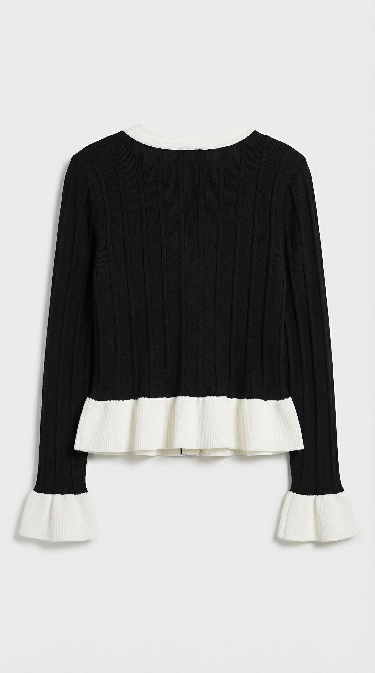 Casso - O-neck Cardigan with Elegant Flare Sleeve