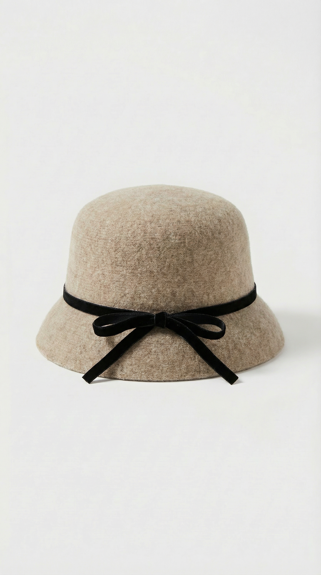 Tavo - Woolen Hat with Luxury Velvet Bow