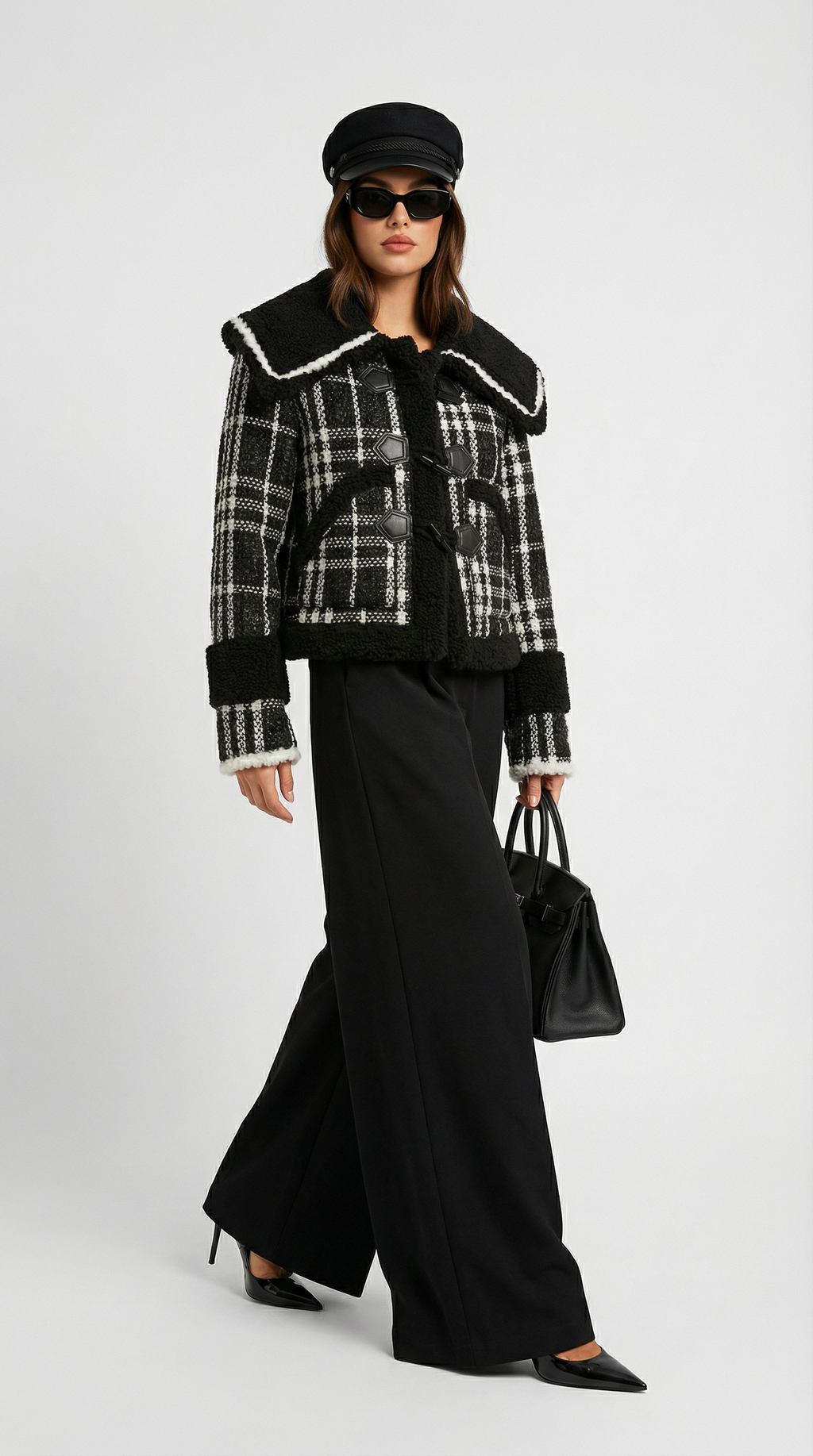 Solenn - Tweed Jacket with Extravagant Collar