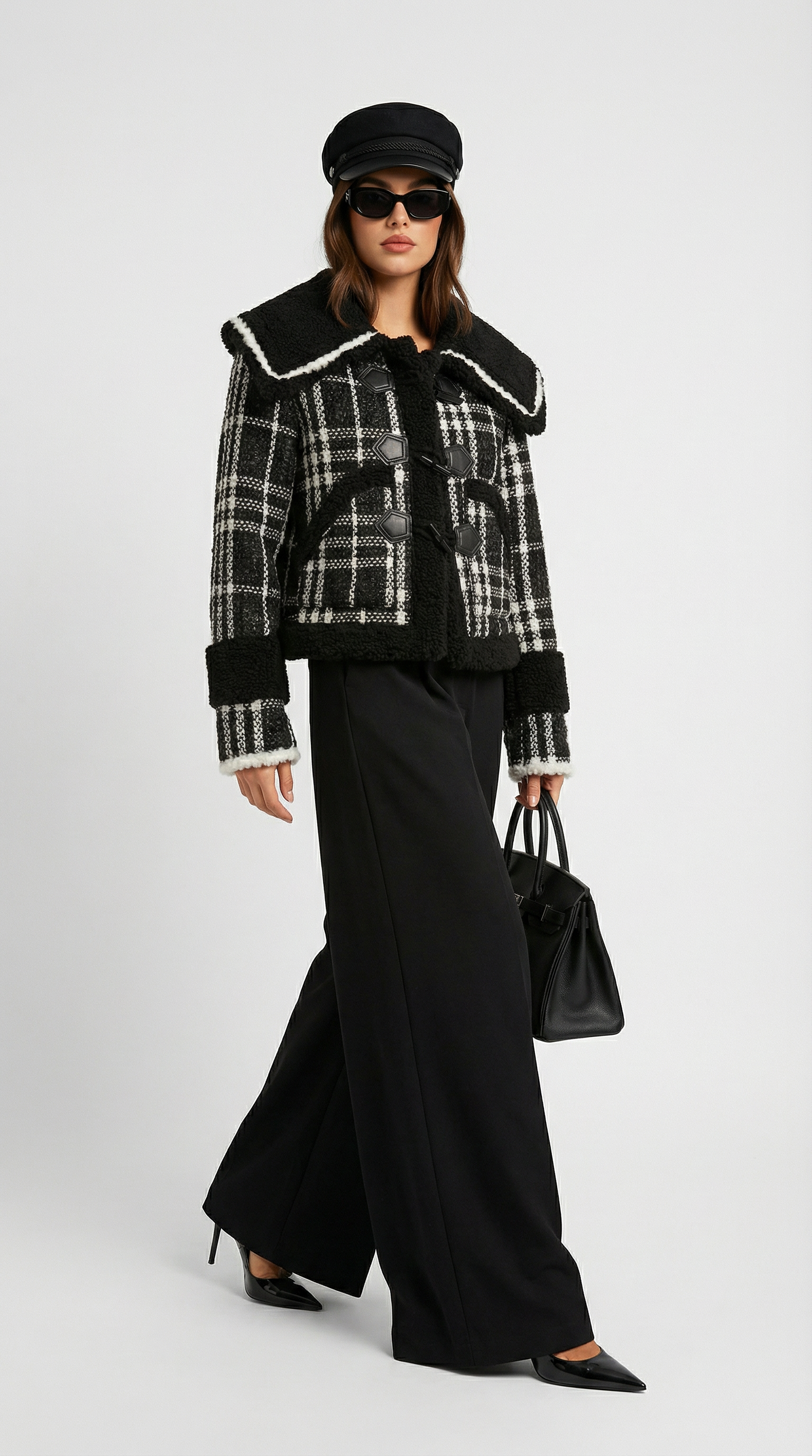 Solenn - Tweed Jacket with Extravagant Collar