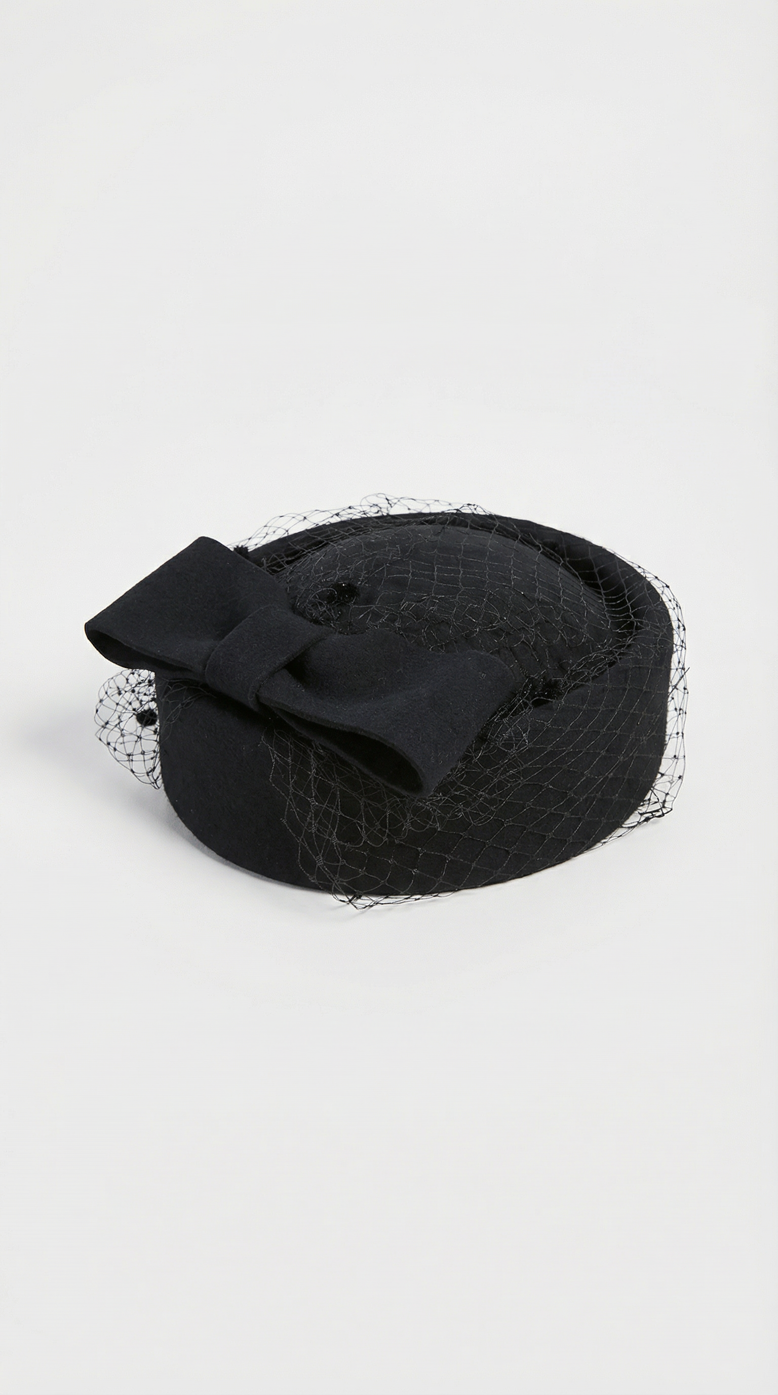 Cite - Wool Beret with Large Bow and Veil Accent Black
